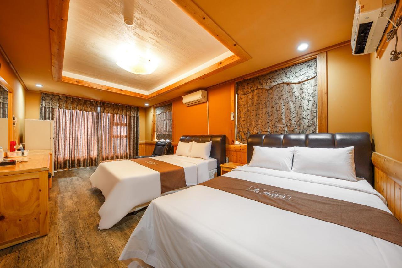 בוריאונג Drama Motel מראה חיצוני תמונה