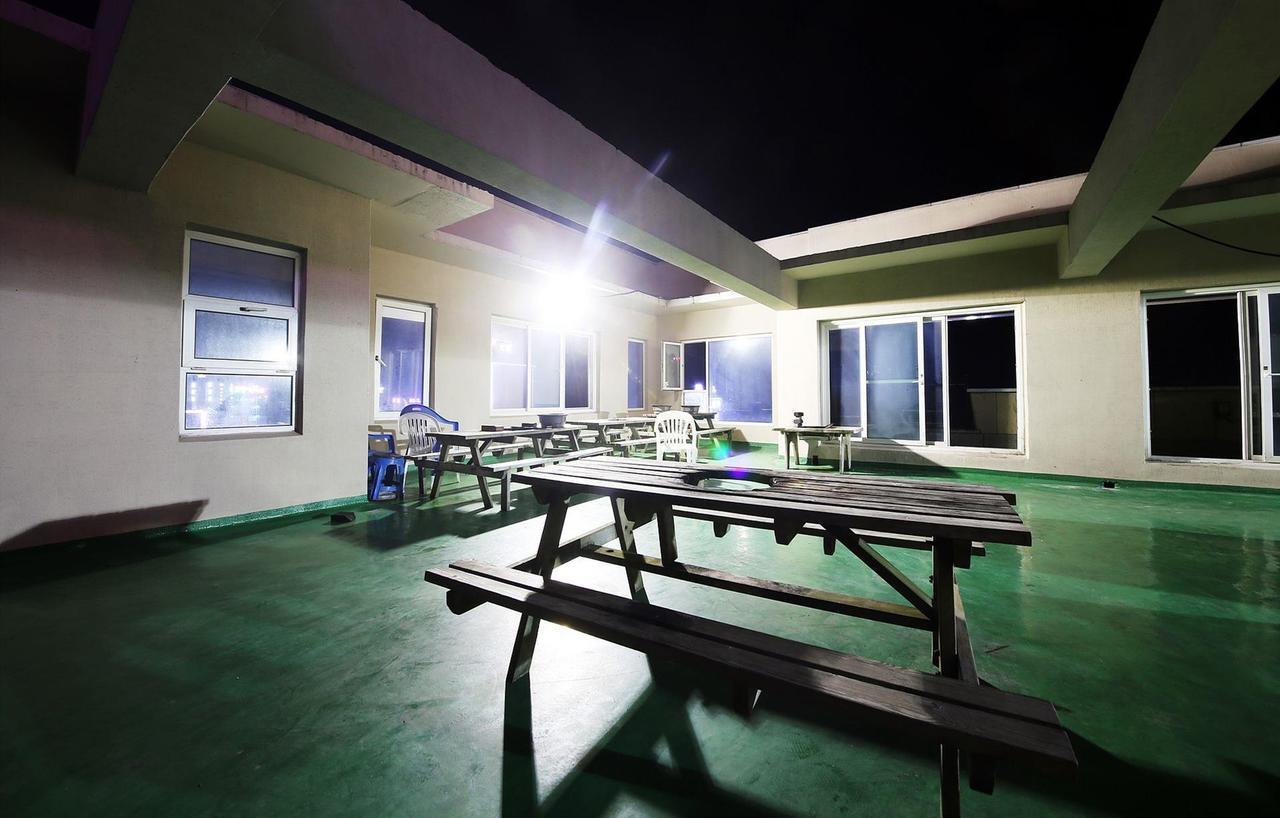 בוריאונג Drama Motel מראה חיצוני תמונה